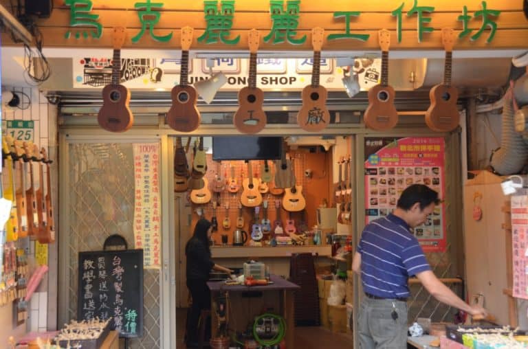 Jingtong – shop, May 2015