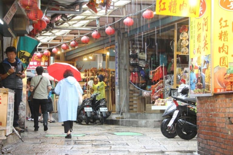 Lluvia de nuevo en Jiufen.