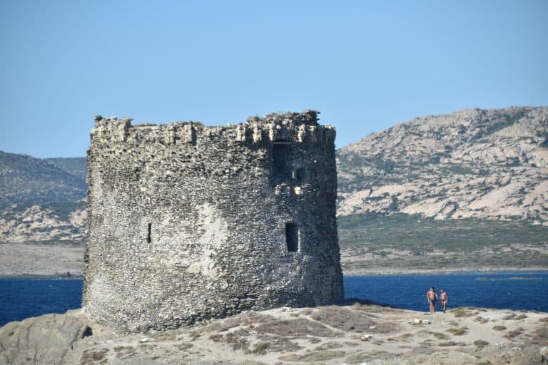 Tower-Aragon-Saredinia-history-ruins