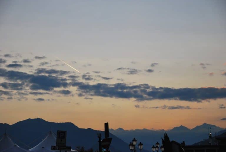 Italia, Lago Maggiore, Laveno – scia, agosto 2013 (Piemonte)