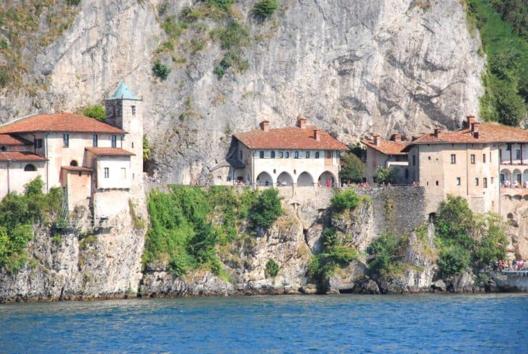 Italia, Lago Maggiore, Santa Caterina – intera veduta, agosto 2013 (Piemonte)