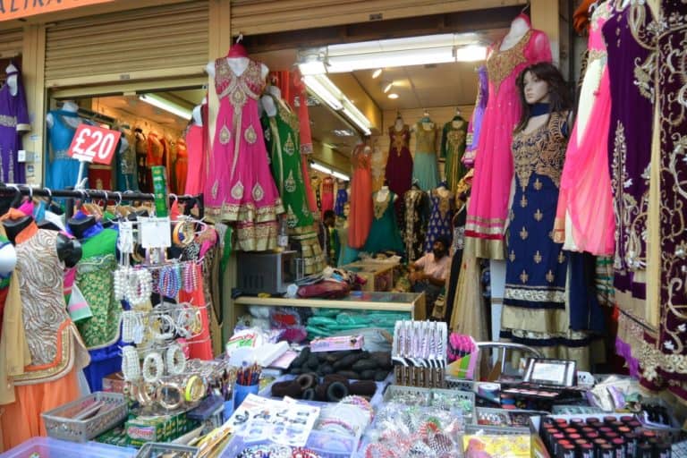 サウスオール－店 2015年7月 (ロンドン)