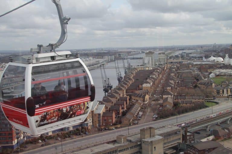 Inghilterra, Londra, Emirates  – case, mar.2014 (Londra)