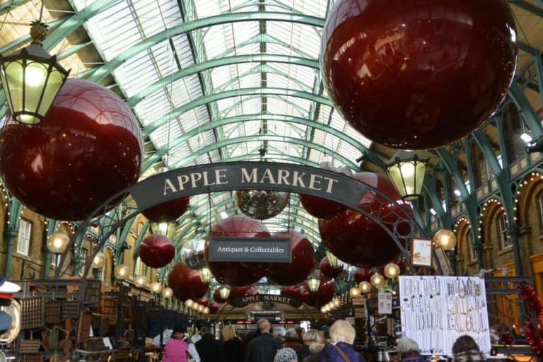 イングランド、ロンドン－アップル・マーケット 2013年12月 (ロンドン)