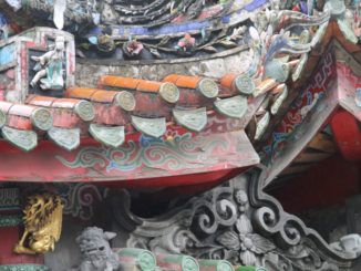 Longshan Temple – signs, May 2015