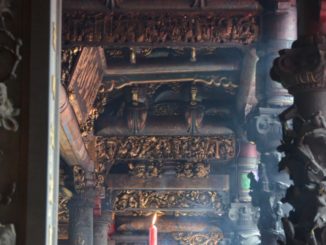 龍山寺で見た祈りの手 2015年5月