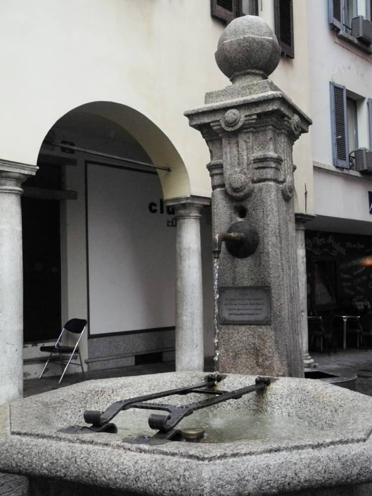 Switzerland, Lugano – fountain, Oct.2014