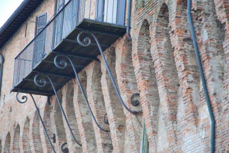 Lugo – balcony, Feb.2015 (Emilia-Romaña)