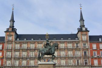 Madrid, Museo del Jamon – stewed bull, Jan.2018