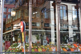 Madrid, Museo del Jamon – stewed bull, Jan.2018