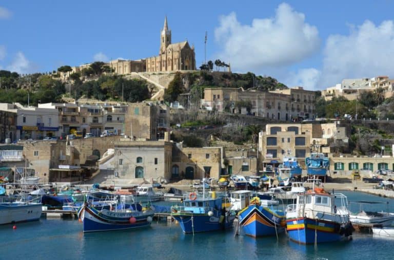 Atravesando Gozo en ferry