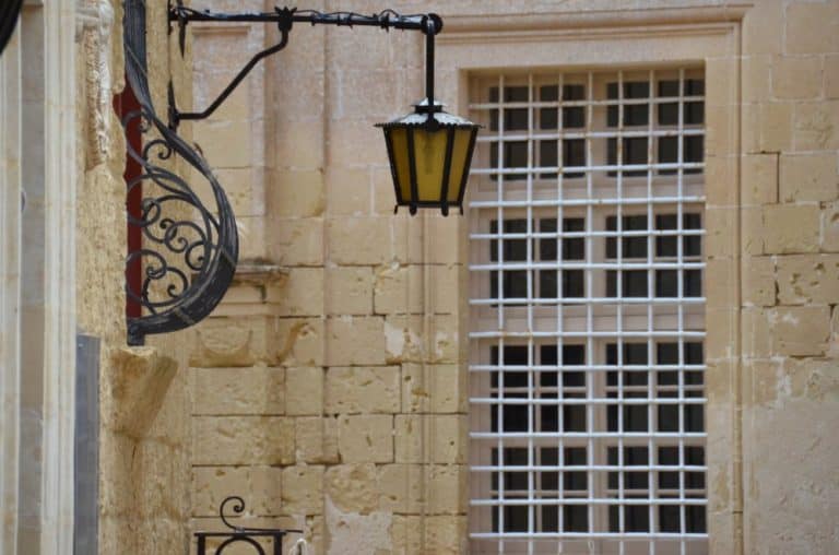 Malta, Mdina – lattice, Feb. 2013 (Mdia)