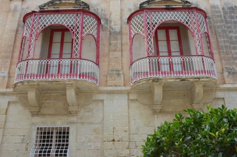 Malta, Mdina – balconies, Feb. 2013 (Mdia)