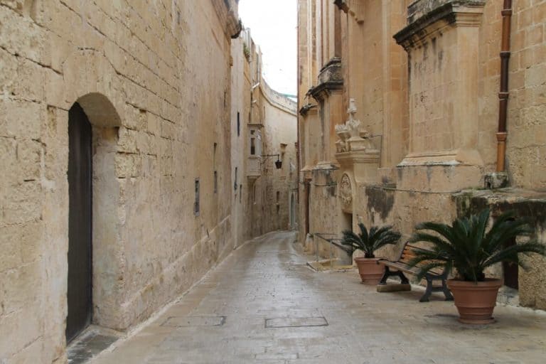 Malta, Mdina – crowded street, Feb. 2013 (Mdia)