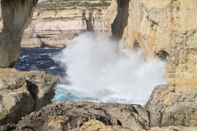 Malta, Gozo – impact on the rocks, Feb. 2013 (Gozo)