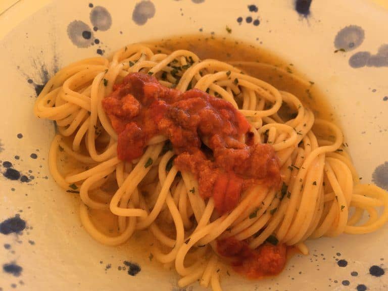 マリーナ・ディ・ラグーサ－ウニのパスタ 2017年7月 (シチリア)