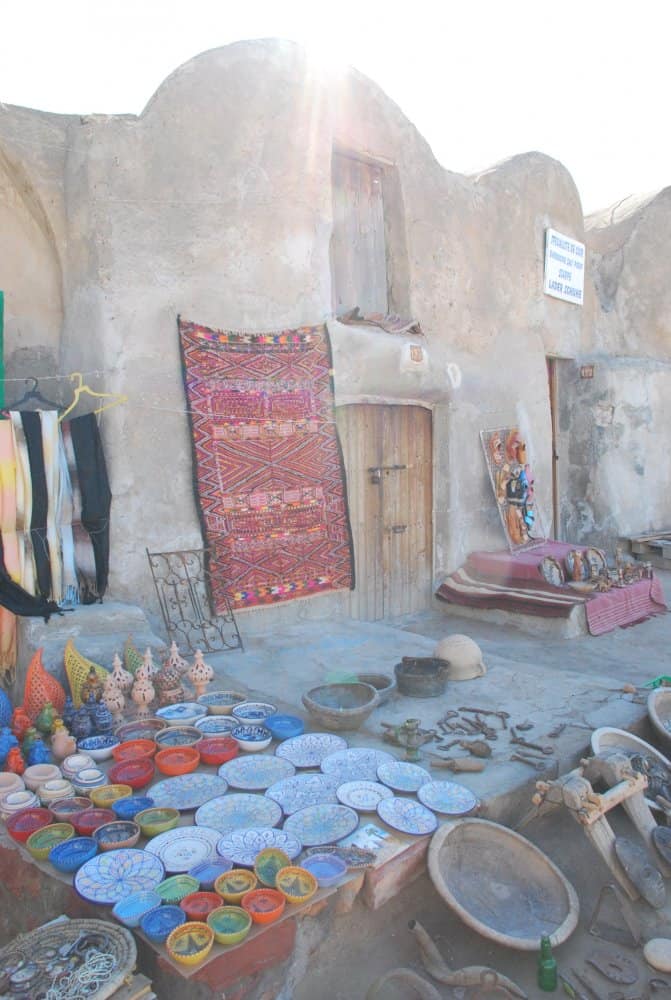 Tunisia, Medenine – shop, Dec.2008 (Medenine)