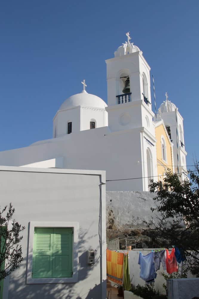 Greece, Santorini, Megalochori – church and washings, Aug.2013 (Santorini)