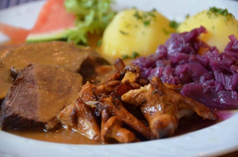 restaurant – beef stew, Sept.2015 (Meissen)