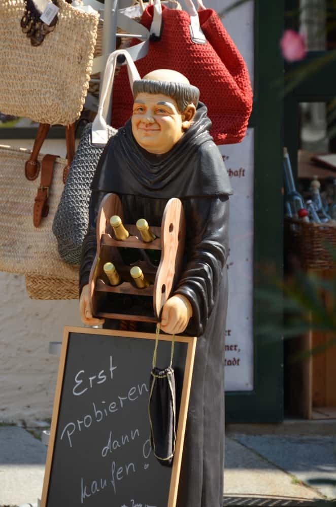 town – doll of a monk, Aug.2015 (Meissen)
