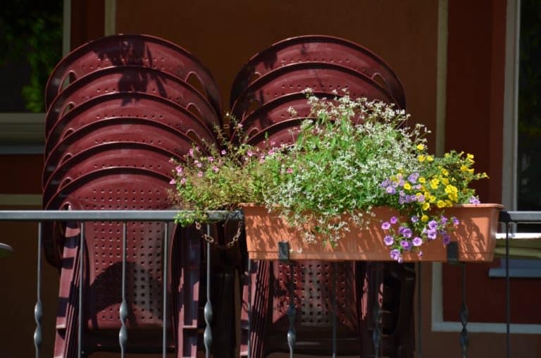 town – piled chairs, Aug.2015 (Meissen)