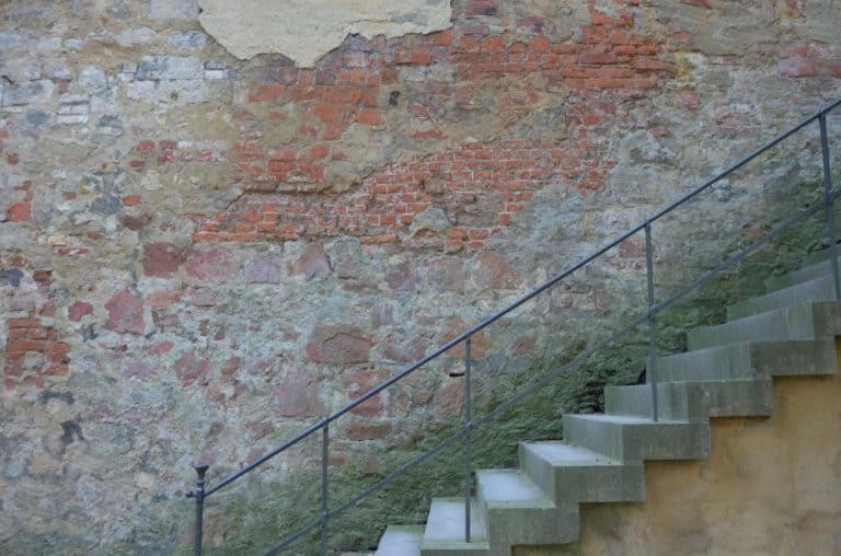 town – old wall and staircase, Aug.2015 (Meissen)