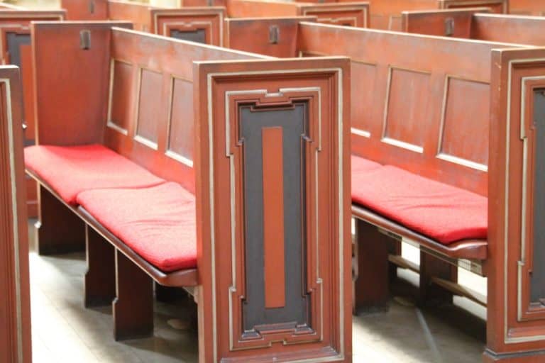 cathedral – benches, Aug.2015 (Meissen)