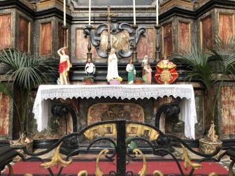 Italy-Milan-Church of San Bernardino-offerings