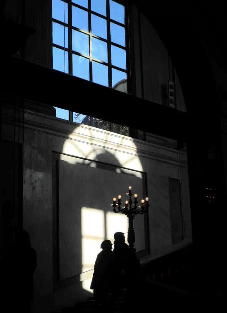 Royal Palace – shadows, Feb.2016 (Milan)