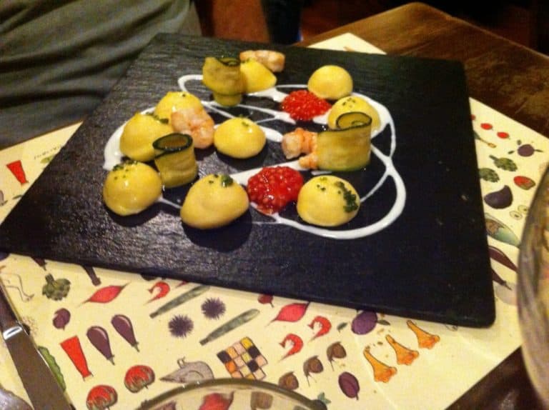 Italy, Milan, Navigli – dish 1, July 2013 (Milán)