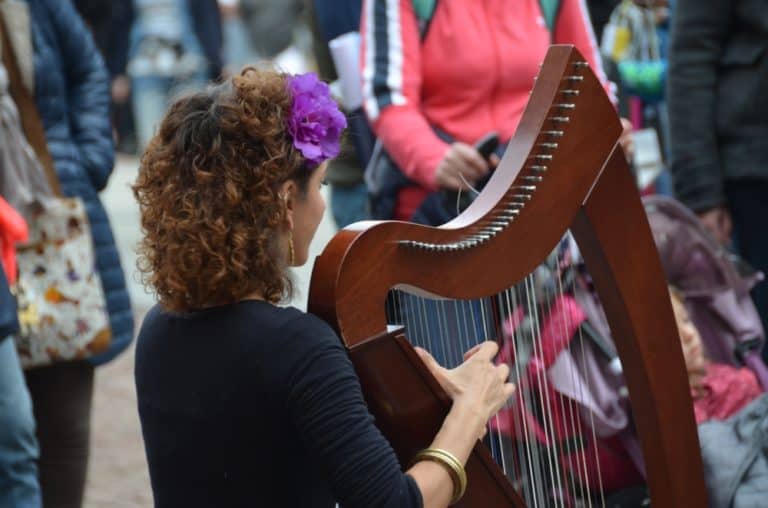 town – playing, Oct.2015 (Milan)