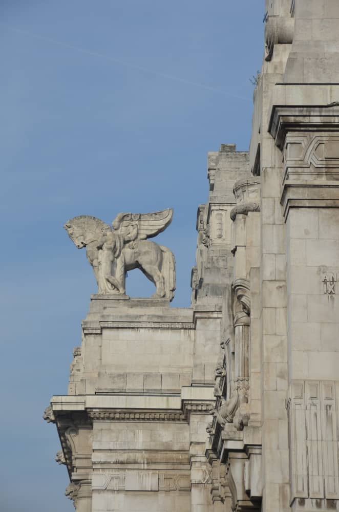 station – profile, Oct.2015 (Milan)
