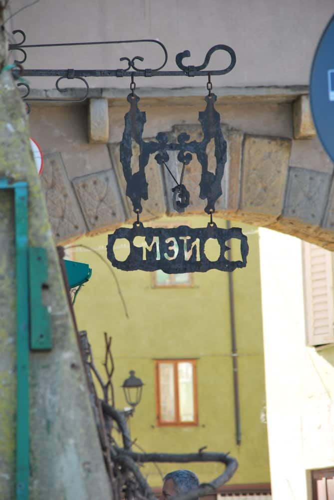 Italy, Muggia – sign, Feb. 2014 (Trieste)