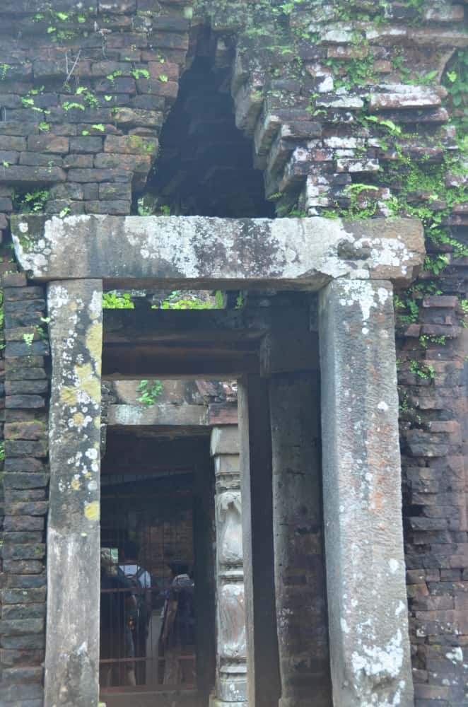 Vietnam, My Son – entrance, Jan.2015 (My Son)