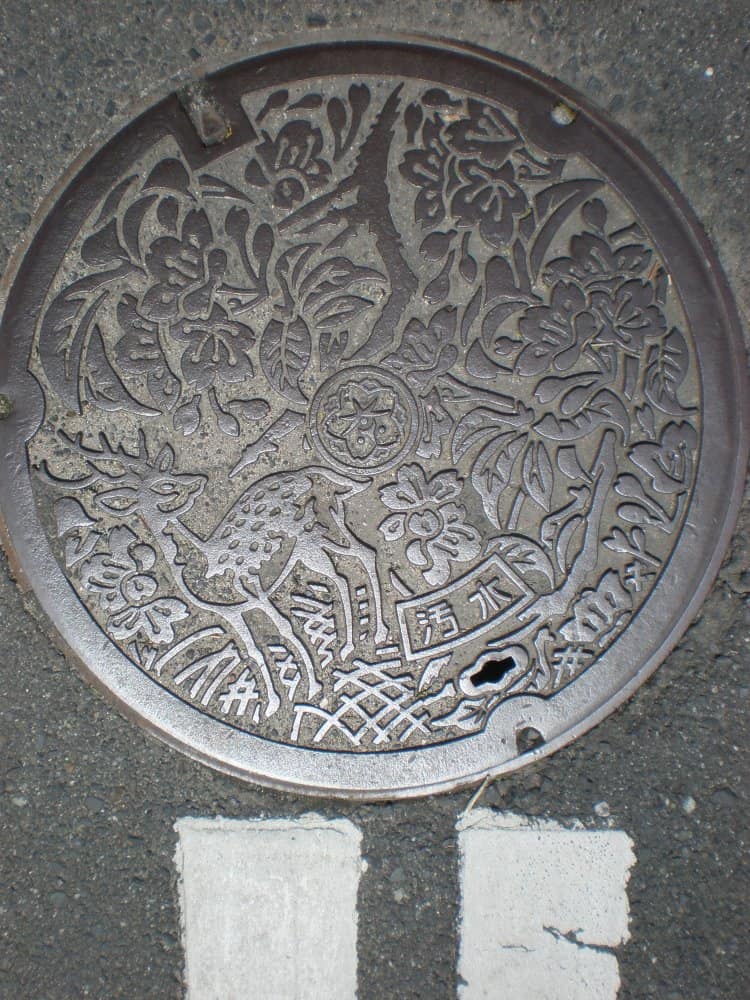 日本、奈良－マンホール-2013年4月 (奈良)
