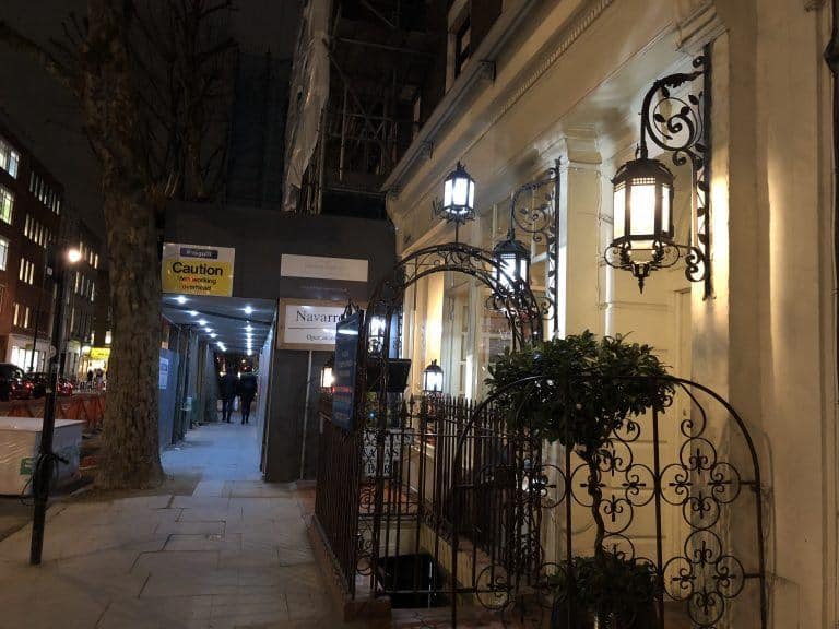 ロンドン, Navarros restaurant – 外観 (ロンドン)