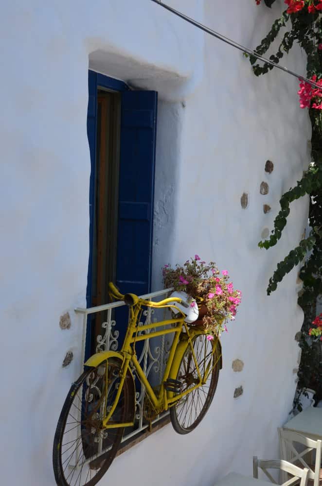 Grecia, Naxos – bicicletta gialla, agosto 2013 (Naxos)
