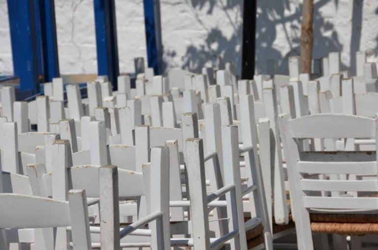 Greece, Naxos – white chairs, Aug.2013 (Naxos)