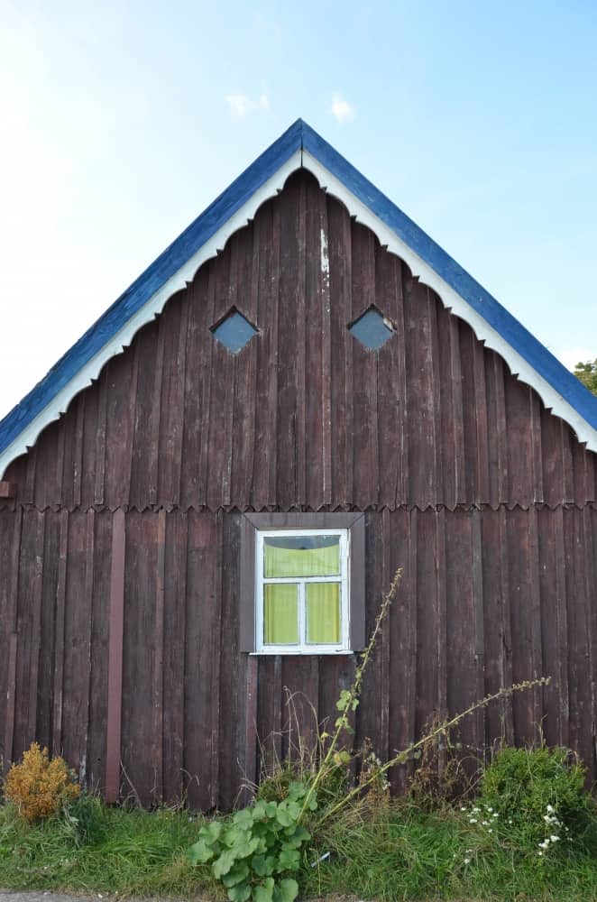 Lithuania, Nida – yellow window, Sept.2014 (Nida)