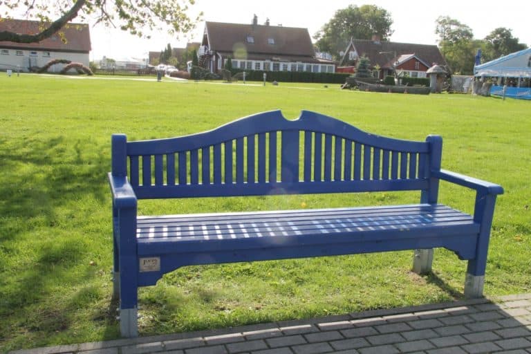 Lithuania, Nida – blue bench, Sept.2014 (Nida)