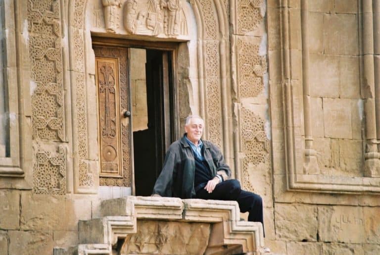 Armenia, Noravank – posing 2005