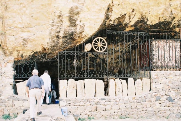 Ristorante nella grotta a Novarank