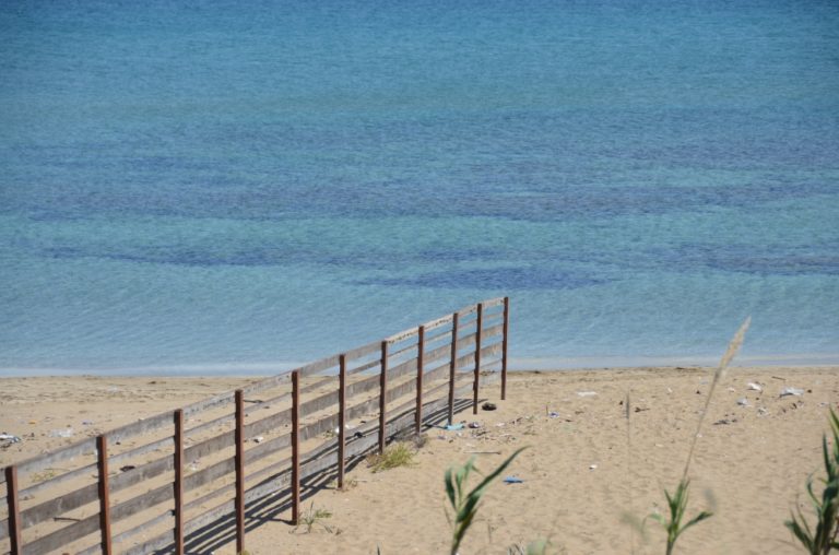 Salamis – fence, Apr.2015 (Famagusta)