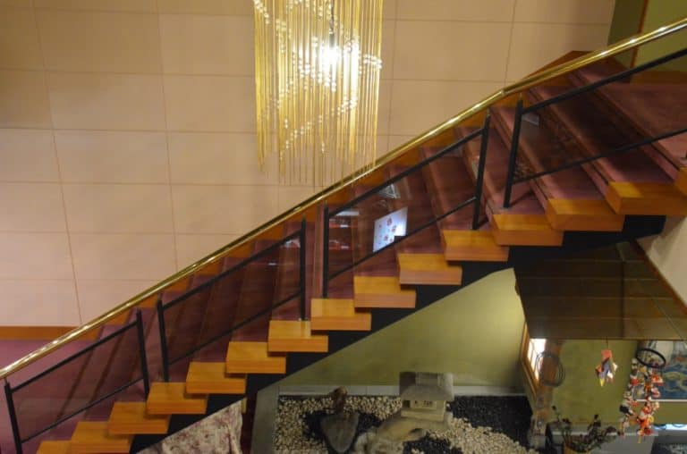Wajima – stairs in hotel, Mar.2016 (Noto Peninsula)