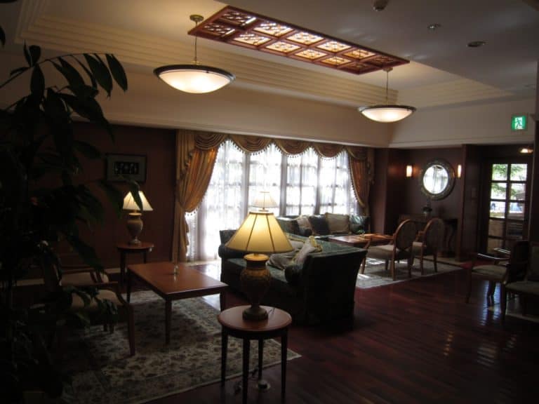 Wakura – western style room, Mar.2016 (Península de Noto)
