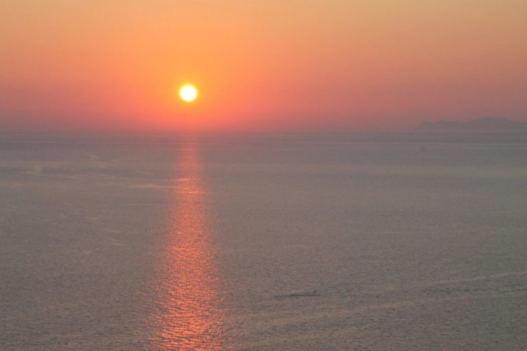 Greece, Santorini, Oia – sunset 1, Aug.2013 (Santorini)