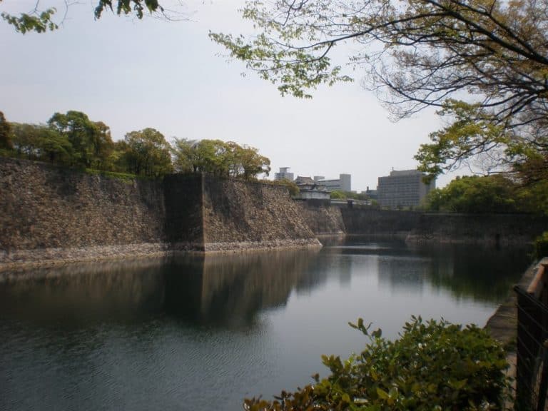 Giappone, Osaka – mura e fossato, aprile 2013 (Osaka)
