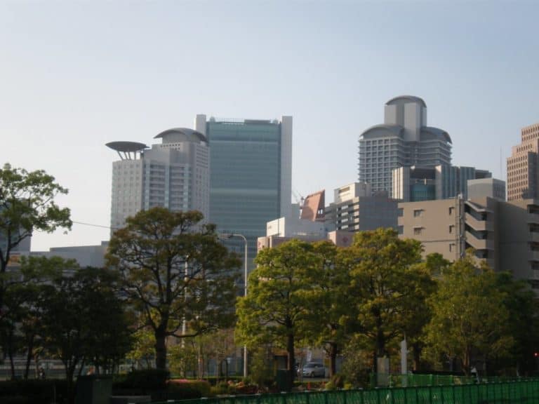 Giappone, Osaka – paesaggio urbano, aprile 2013 (Osaka)