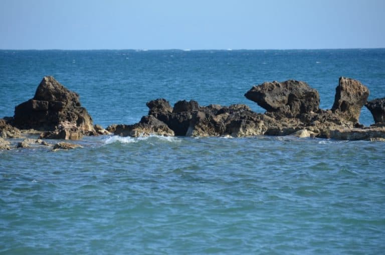 Paphos – scogli nel mare, Apr.2015 (Paphos)