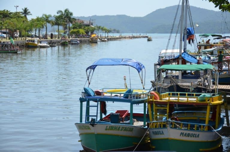 città – imbarcazioni, Gen.2016 (Paraty)